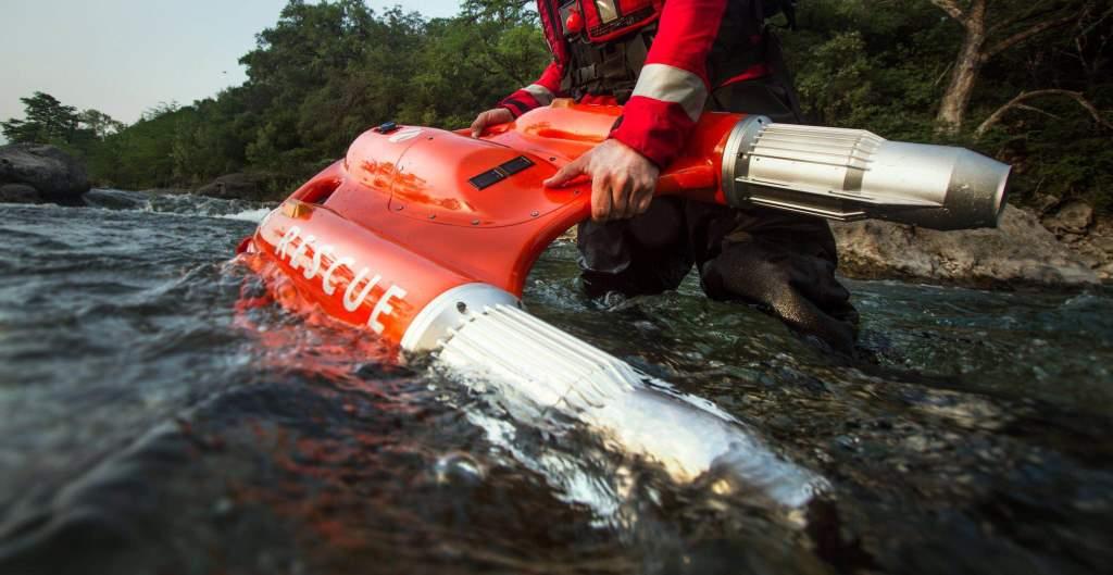 Terranova’s Dolphin One, is a self-powered Unmanned Surface Rescue Vehicle (USRV) that can be used by SAR helicopters and ships in all marine environments